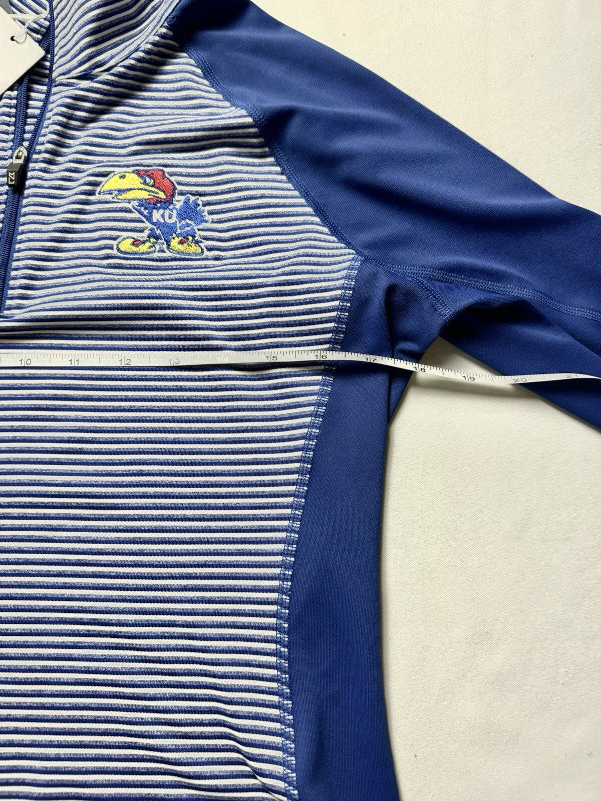 Cutter & Buck Women’s Sweatshirt Sz S. (B.105)