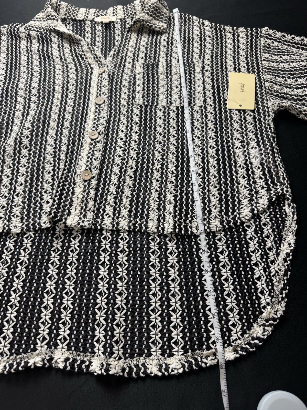 PEACH Women's Crochet Shirt Sz XL    (B.160)