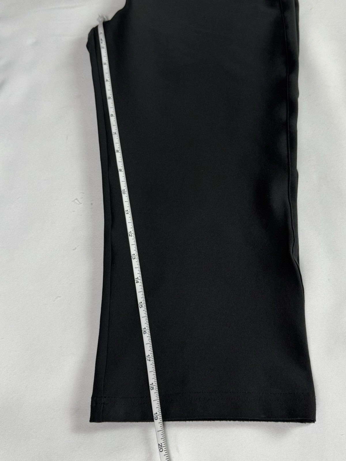 Puma Women’s Golf Pants Sz S.   (B.181)