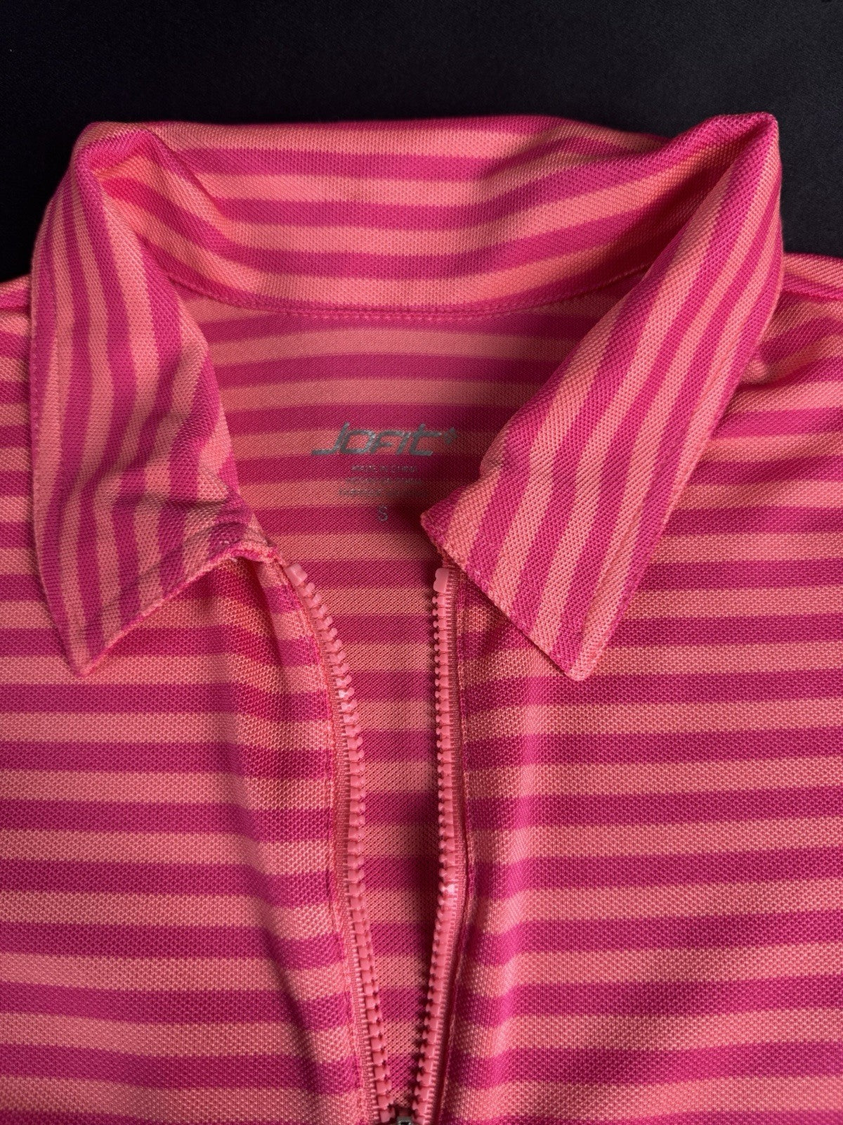 Puma Women’s Golf Shirt Sz S.   (B.174)