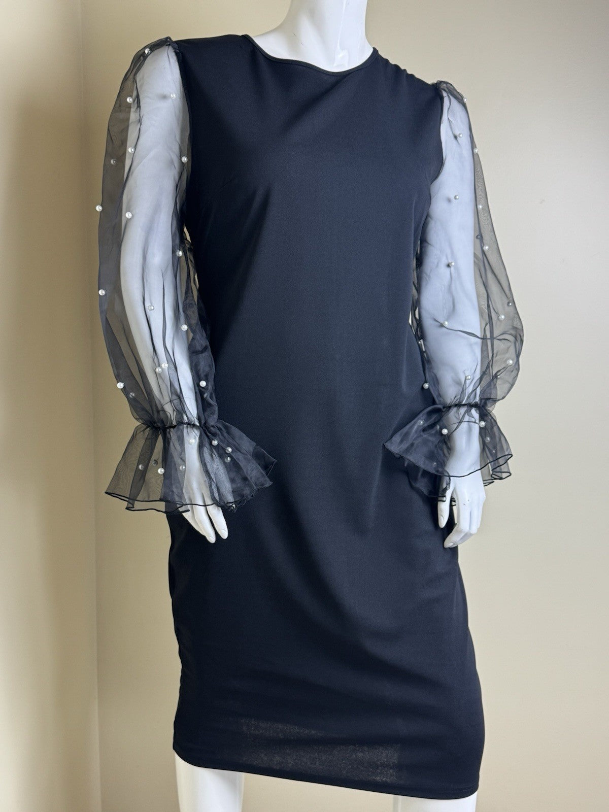 Women’s Black Lace w Pearl Long Sleeves Dress Sz XL    (B.184)
