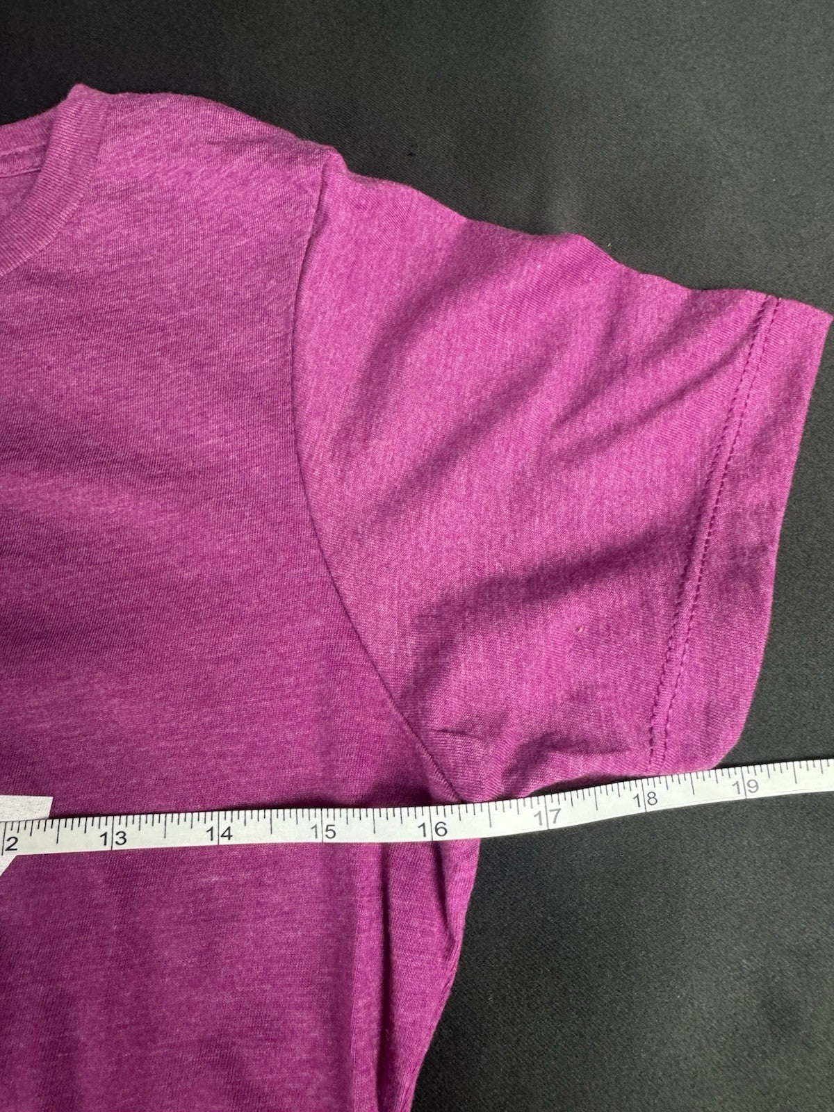 Black Clover Women’s T-Shirt  Pullover Sz S  (B.174)