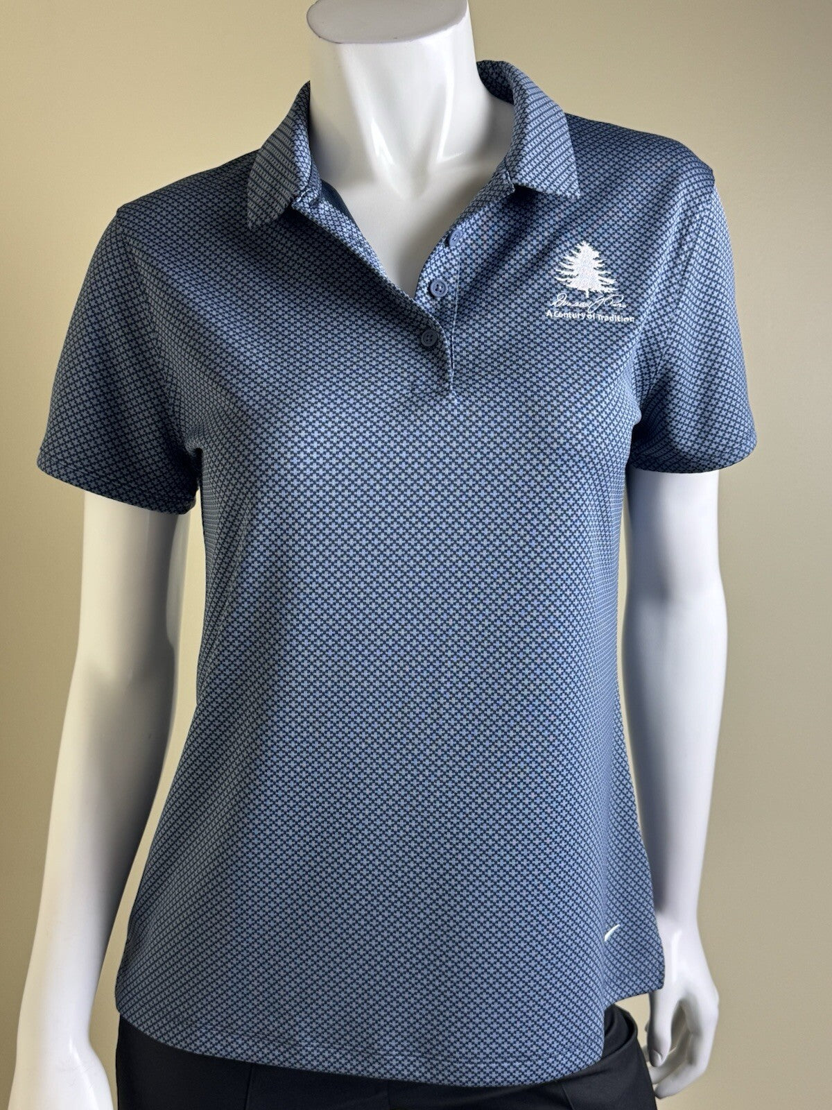 Nike Dri-fit Women’s Golf Shirt Sz S.    (B.39)
