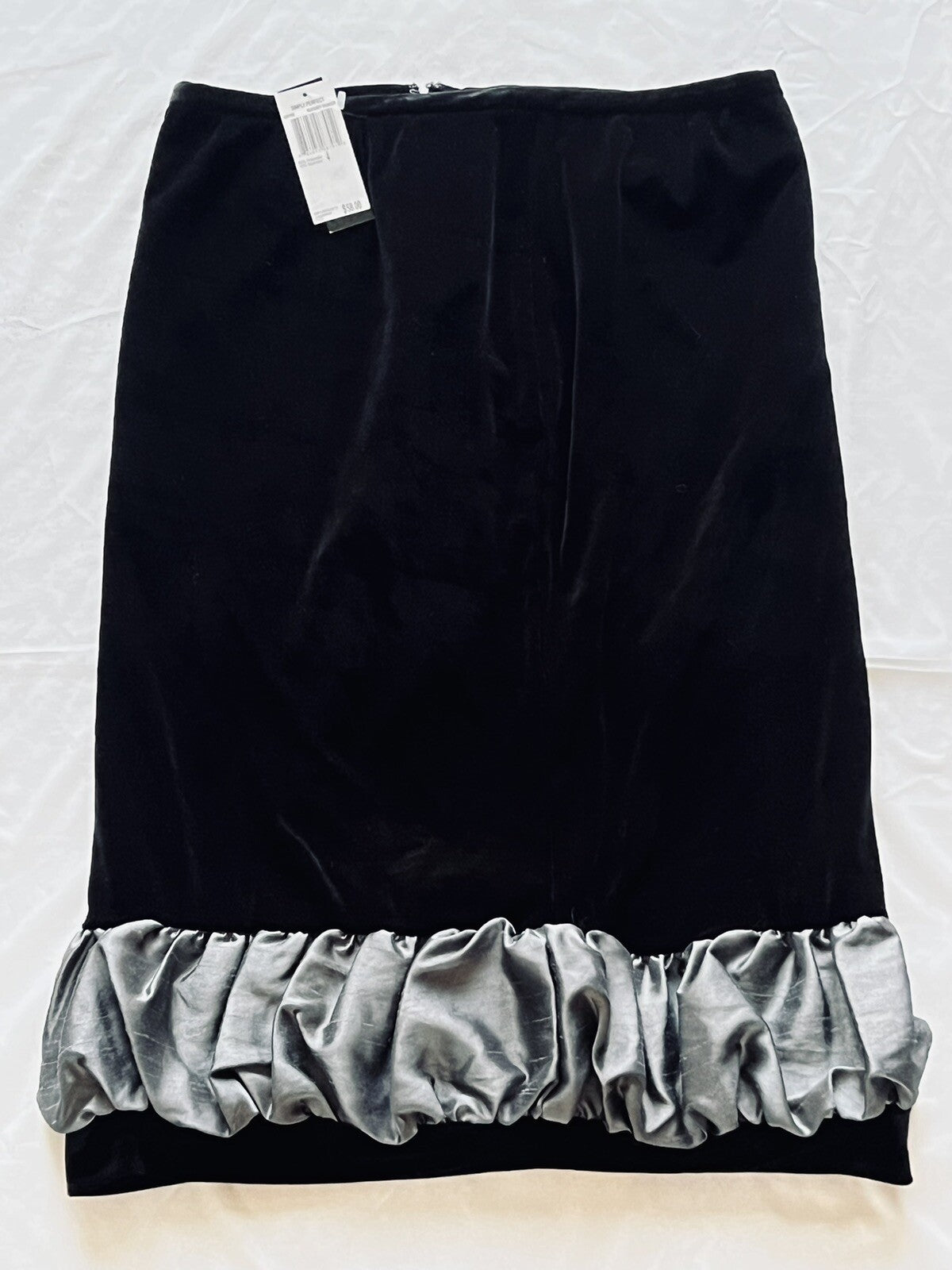 Grace Elements Women’s Velvet Pencil Skirt Black Sz 4