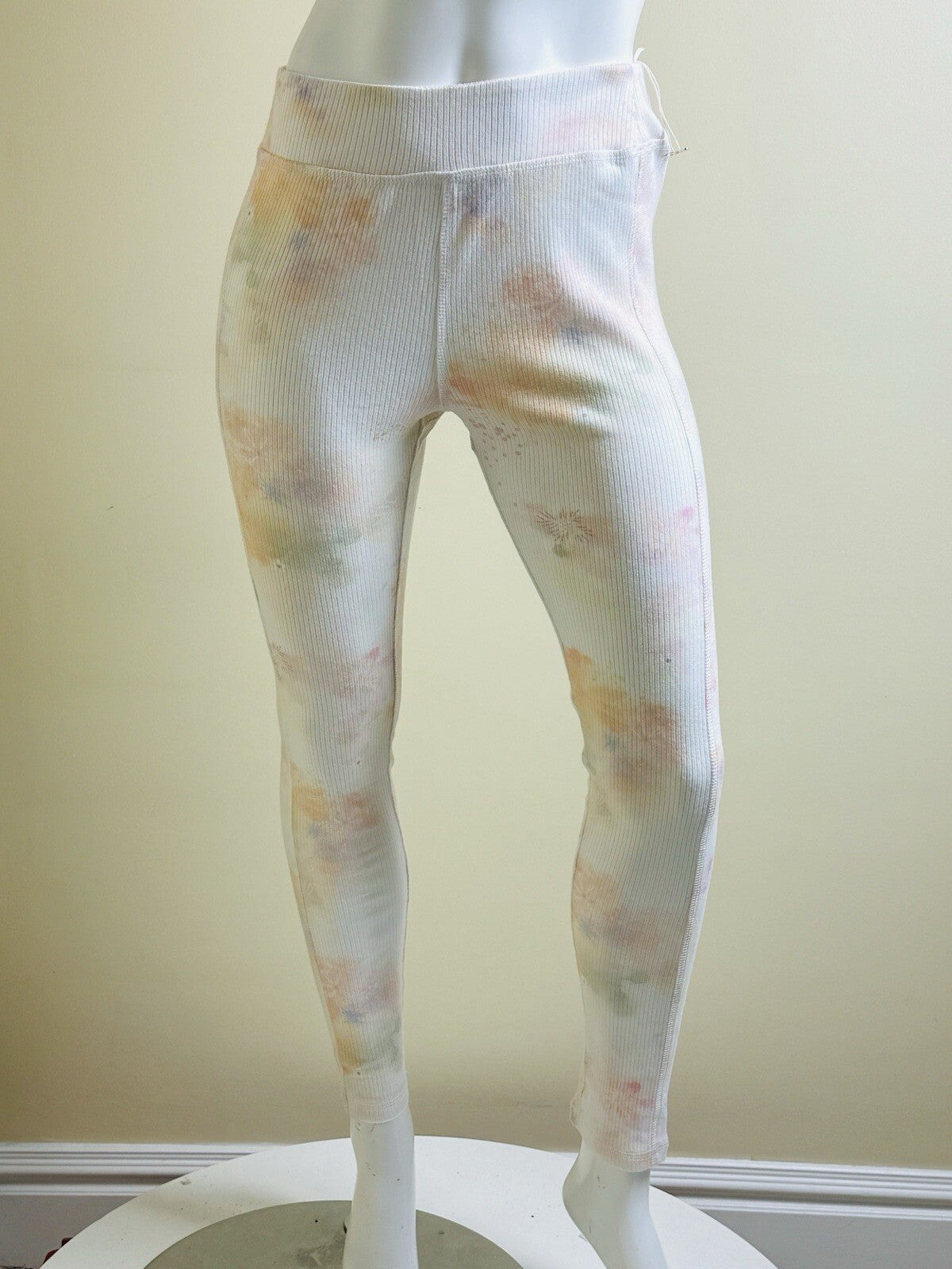 $118 SPLENDID Eco Women’s Leggings Size S. (B.110)