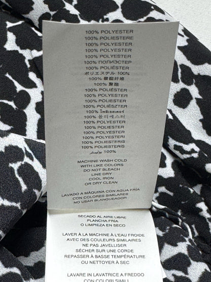 $98 Michael Kors Women’s Blouse Black White Size XL.  (B.136)