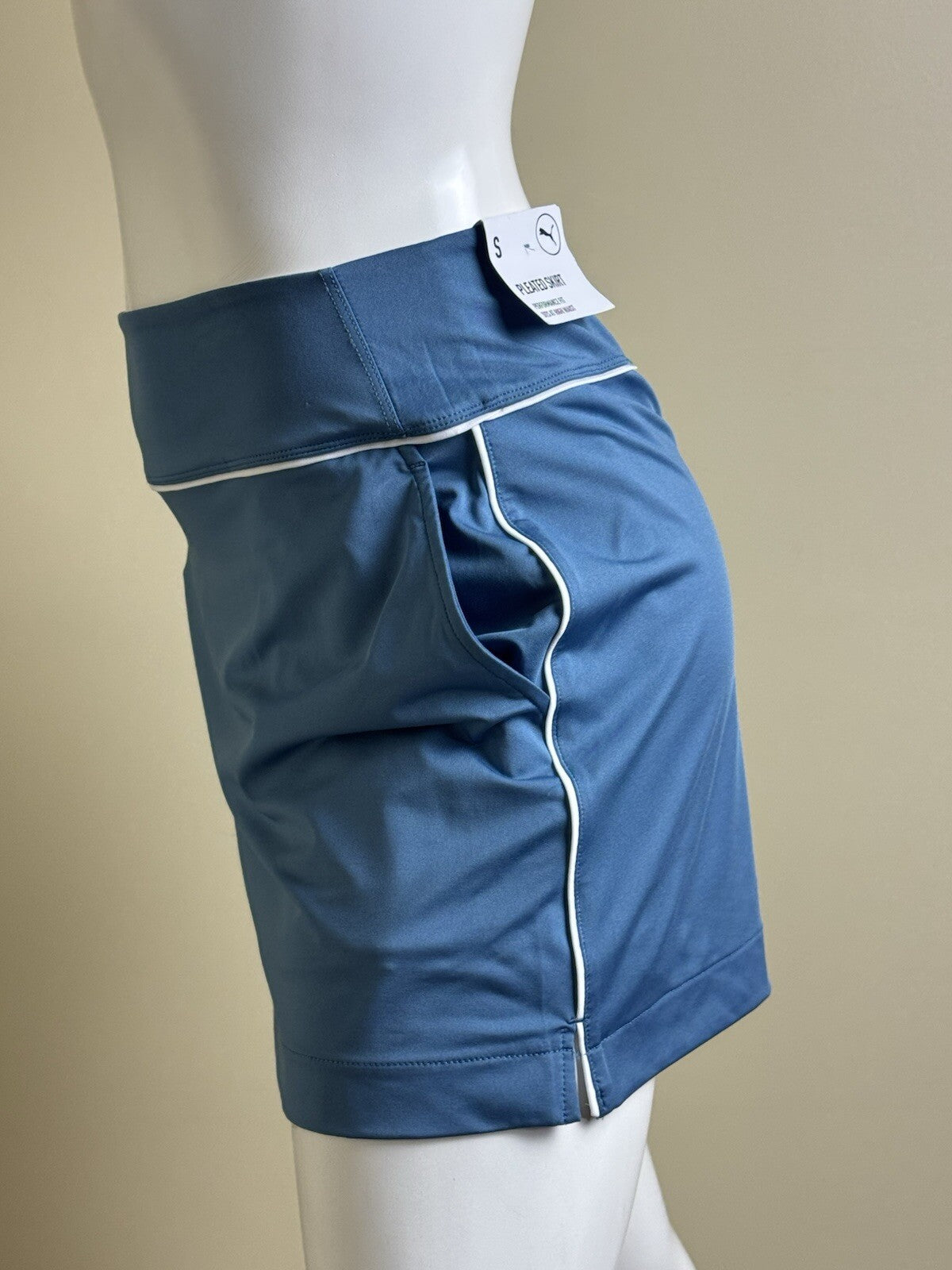 PUMA Women's Golf Tennis Skort Skirt Sz S (B.137/7)