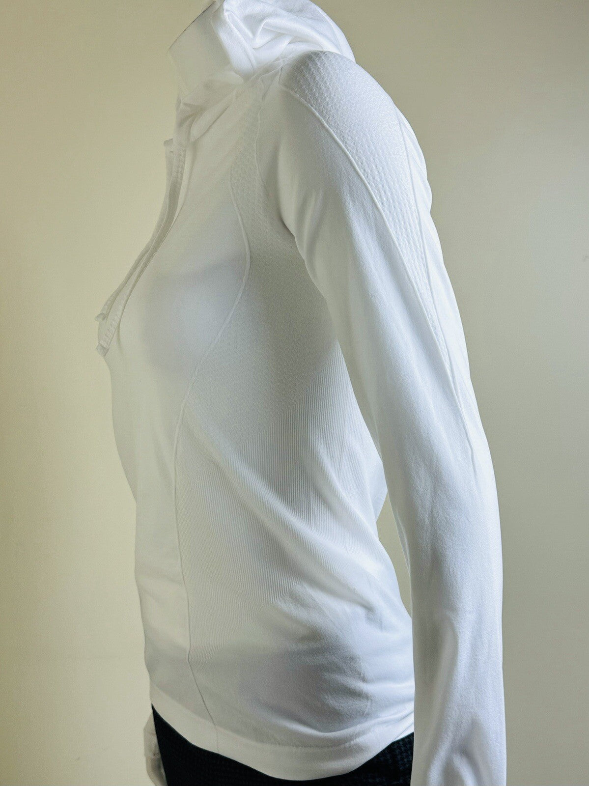 Sport Haley Women's Golf Hooded Sweatshirt White Sz L. (B.107)