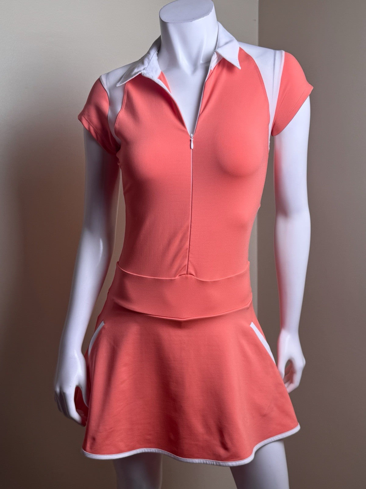 Olaya Sport Women's Athena Golf Skort Dress Sz M.        (B.187)
