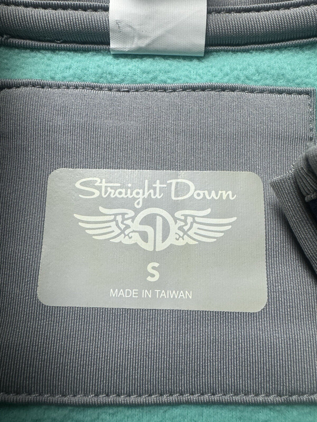 Straight Down Women's Golf Sweatshirt Sz S.  (B.105)