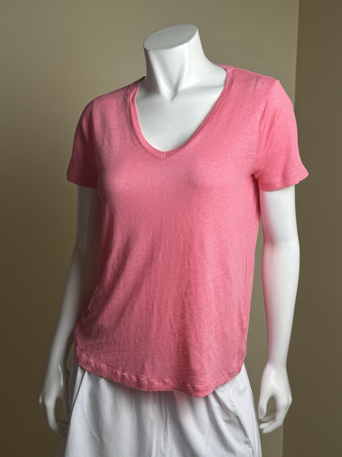 Vineyard Vines Women’s T-shirt Wale Logo Sz S.     (B.187)