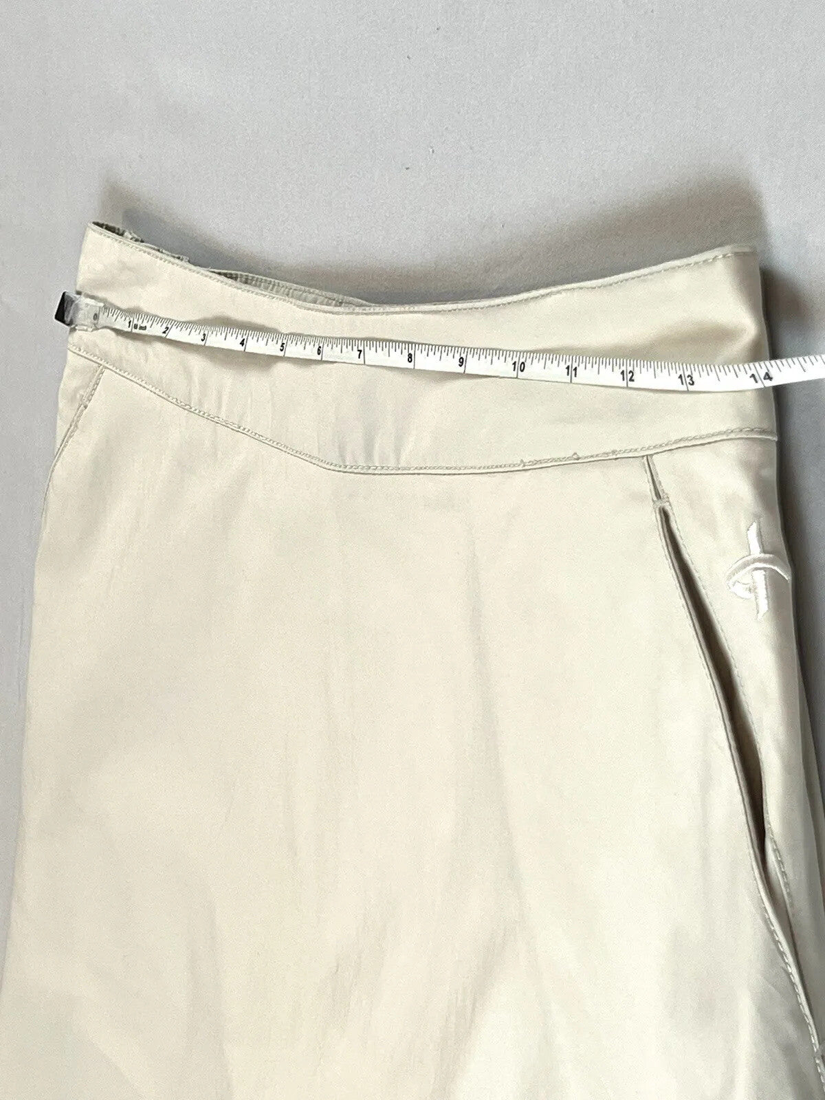 T-Cross Women’s Golf Skirt Skort Beige Sz 36