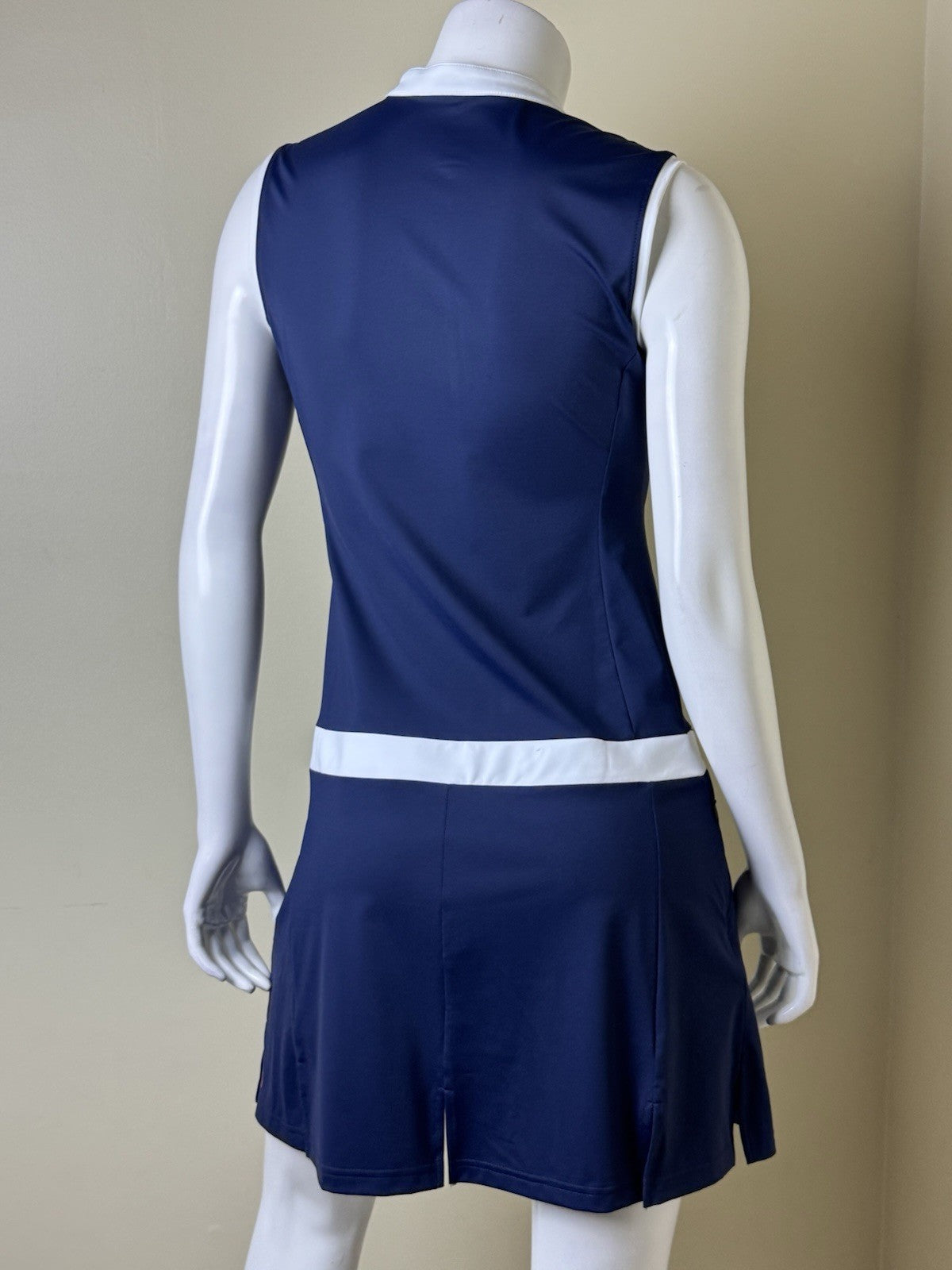Kinona Golf Dress Pockets Navy Sz S.   (B.163)