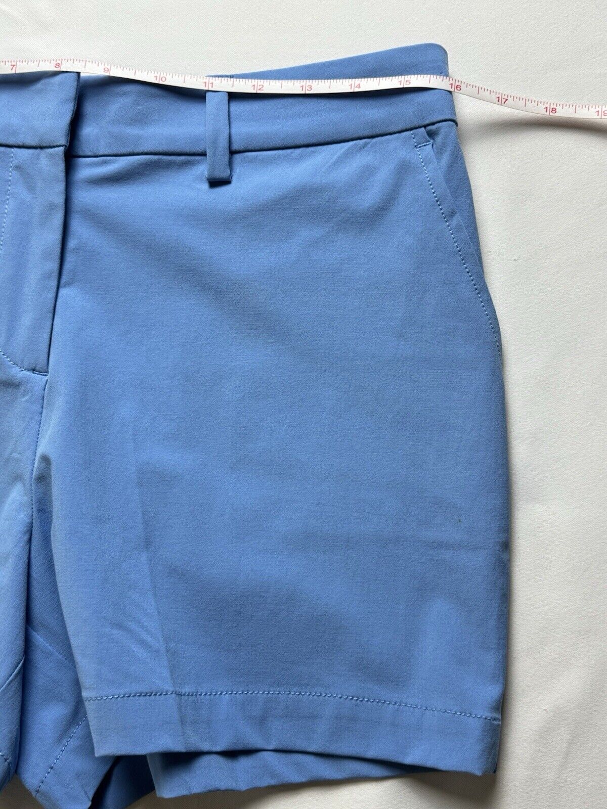 Southern Tide Women’s Performance Shorts Blue Size 4