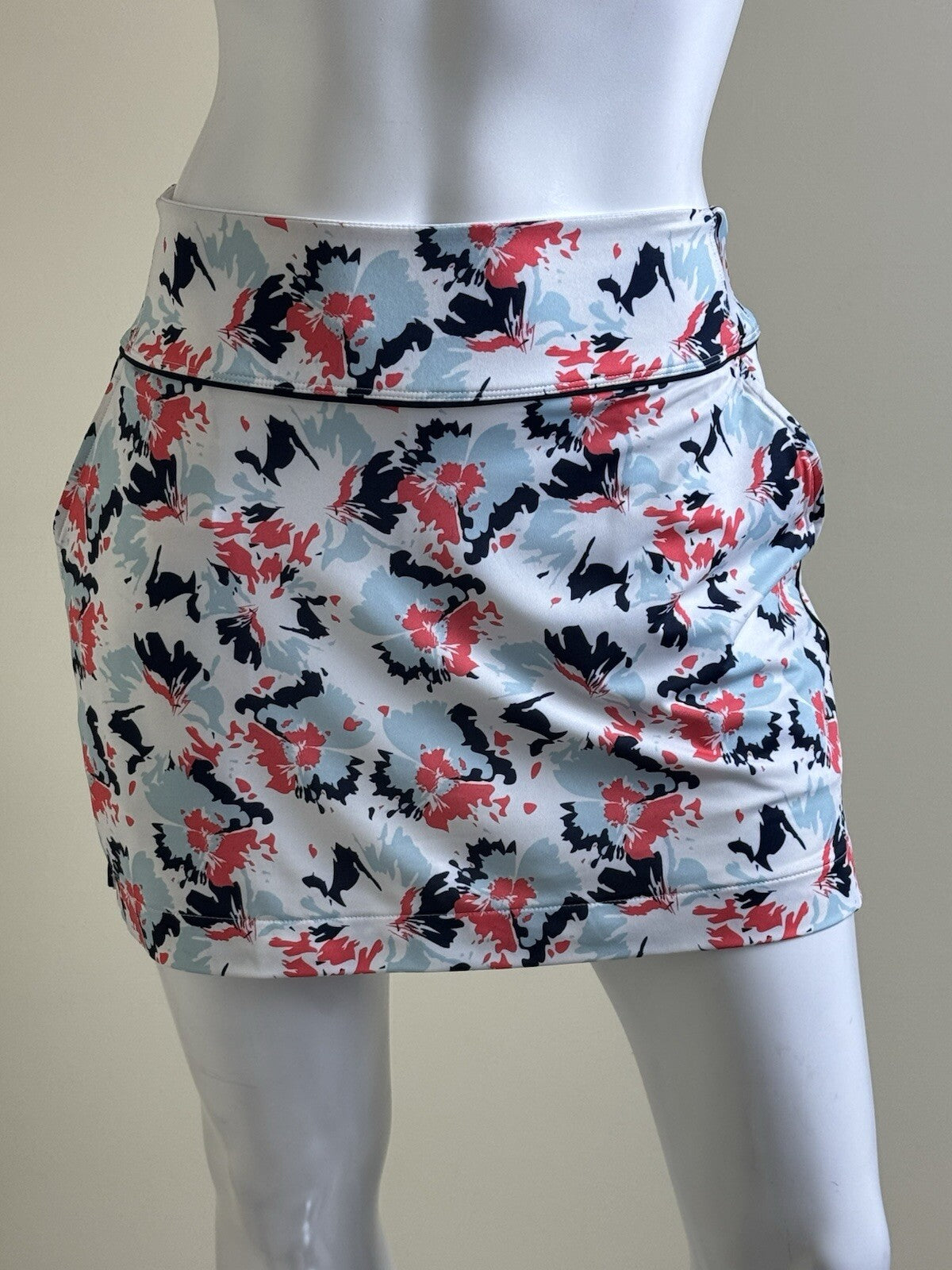 PUMA Women's Golf Tennis Skort Skirt Sz S (B.133/2)