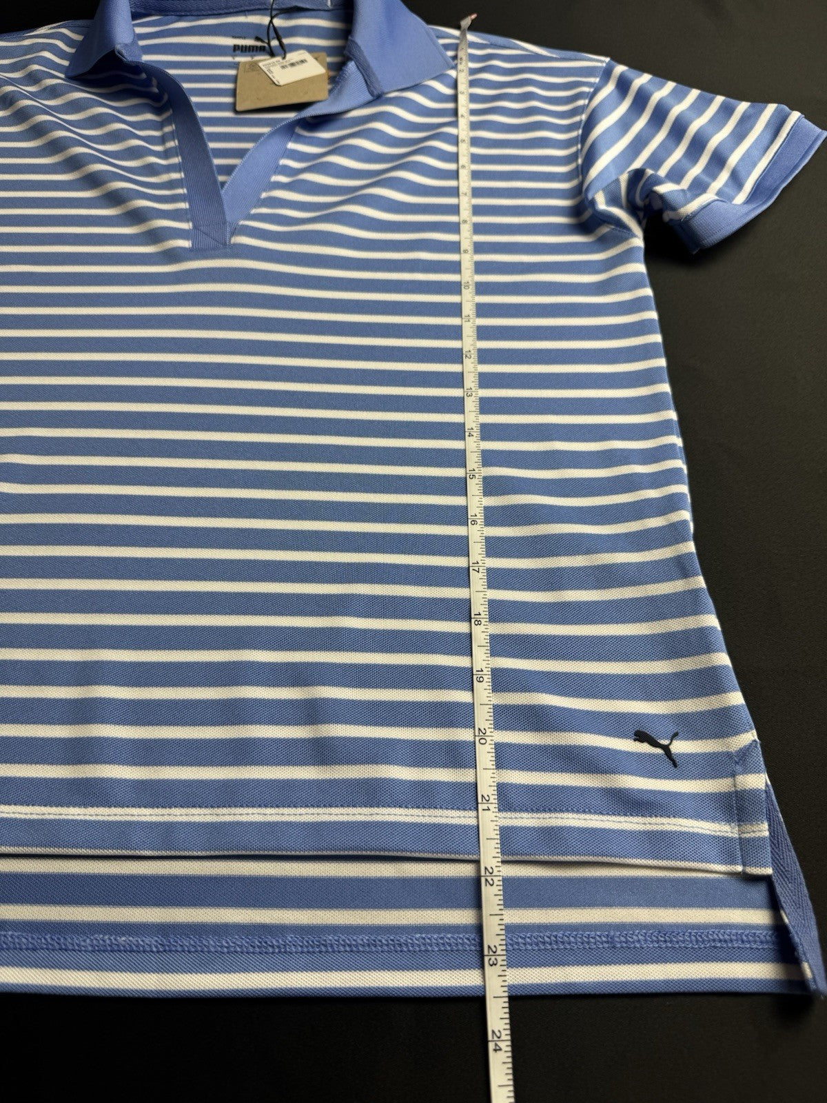 Puma Women’s Golf Shirt Sz S.   (B.162)