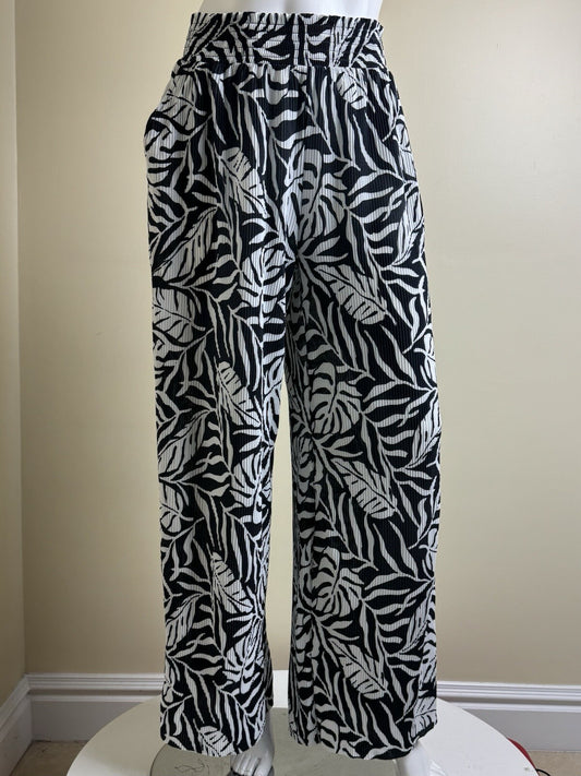 $89 Ellen Tracy Women’s Trousers Leaf Print Sz S. (B.141)