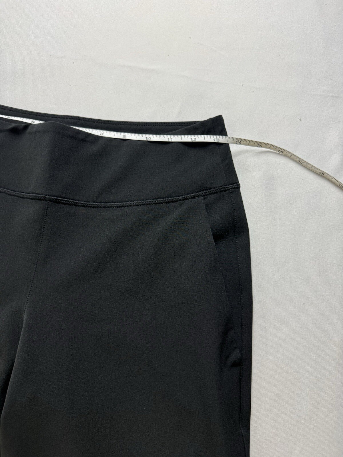 Puma Women’s Golf Pants Sz S.   (B.142/1)