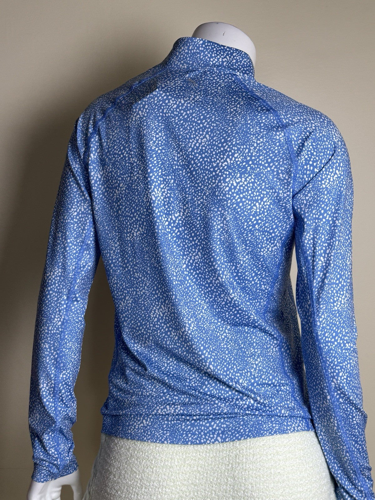 PUMA Women's Golf Sweatshirt Sz S.  (B.163)