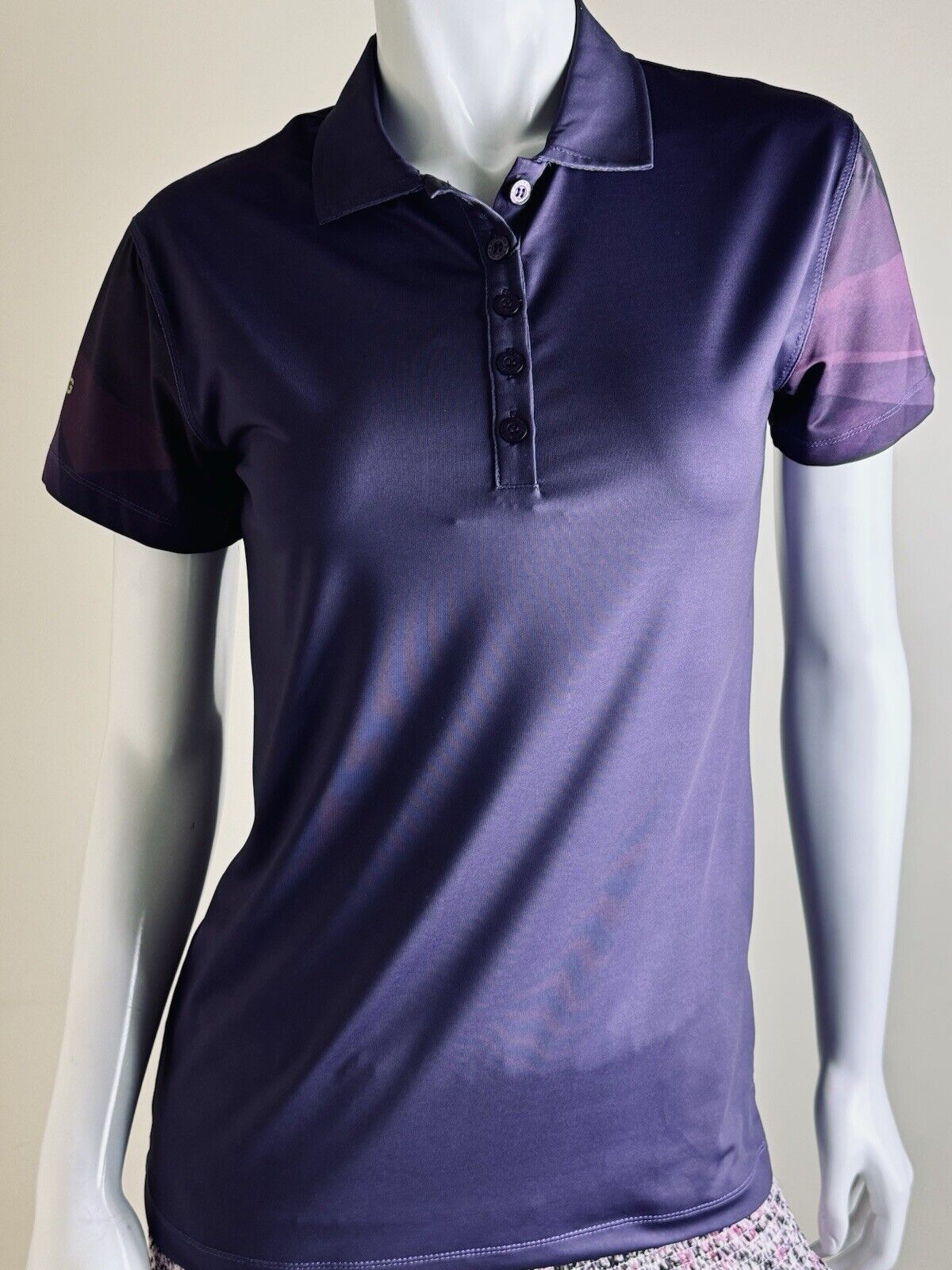 H5G High 5 Golf Women’s Purple Polo Shirt Sz M. (B.05)