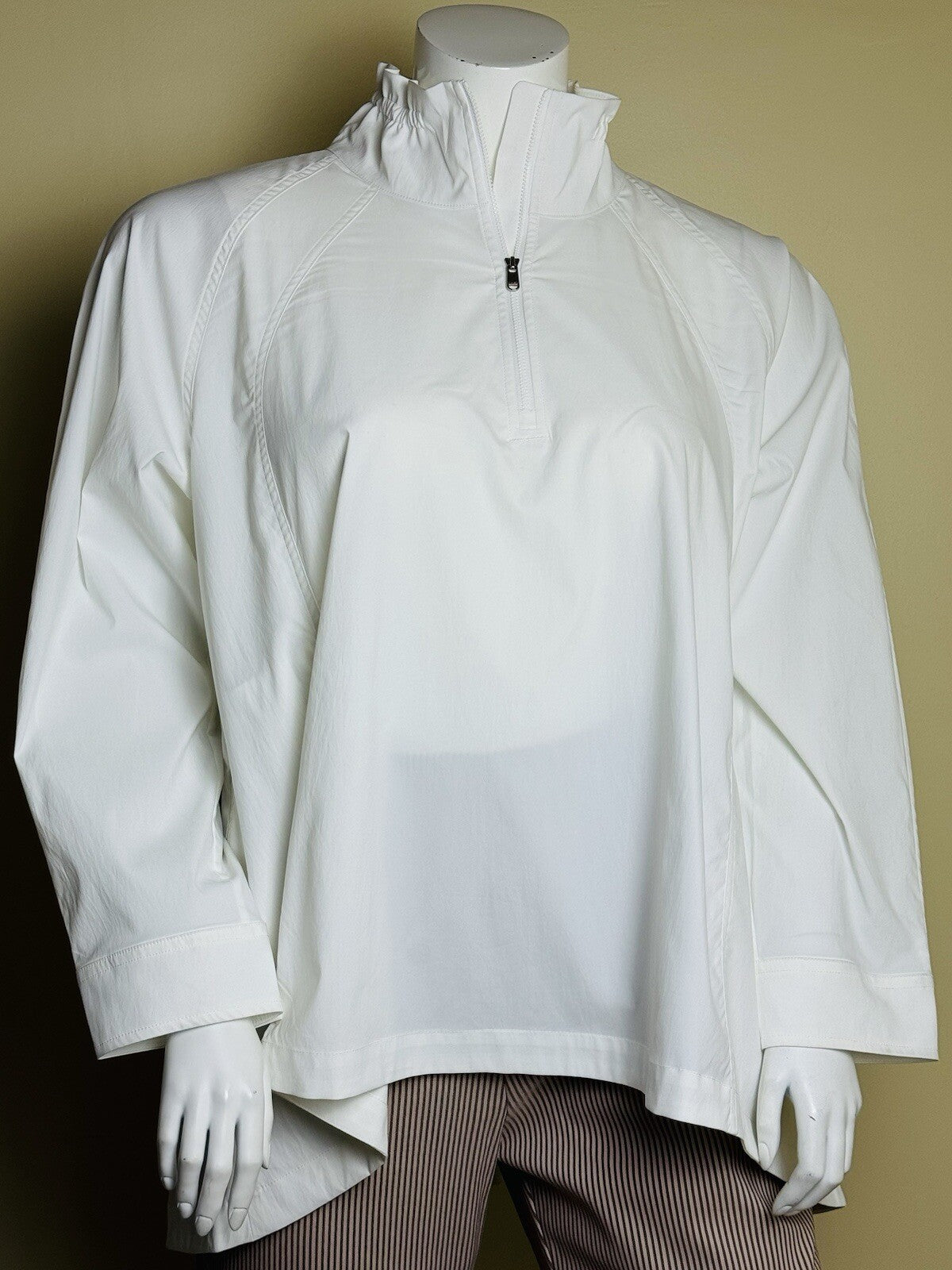 Athleta Women’s Sz XL Nylon Long Sleeve Pullover Sweater (B.91)