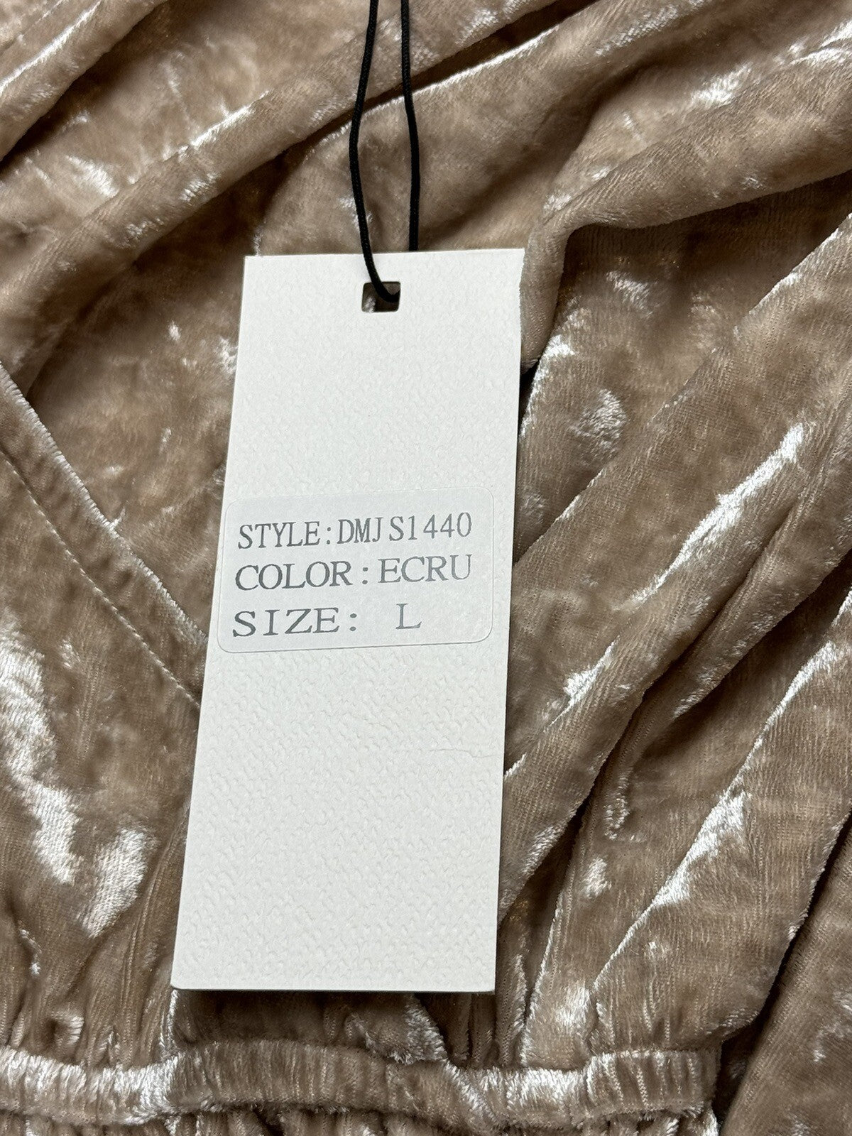 Dance & Marvel Women’s Sz L Velvet Bell Long Sleeve V-Neck Velour Jumpsuit (58)