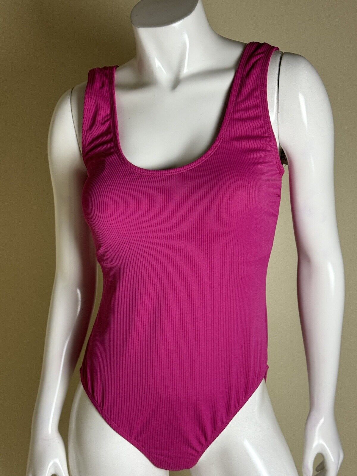 CATALINA Fuchsia One Pc Bathing Suit  Sz L. (55)