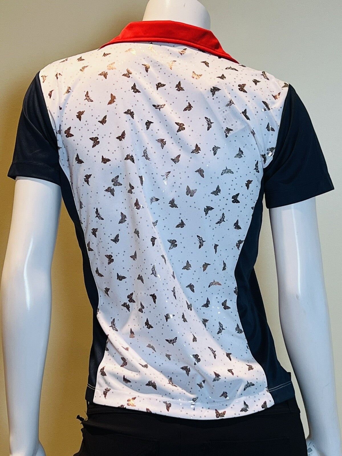 Monterey Women's Golf Shirt White Top Sz S Butterfly Print