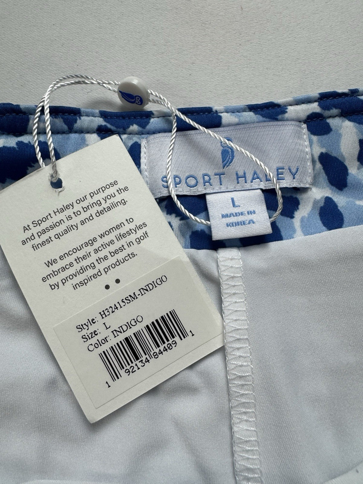 Sport Haley Women’s Golf Skirt Skort Sz L.      (B.145)