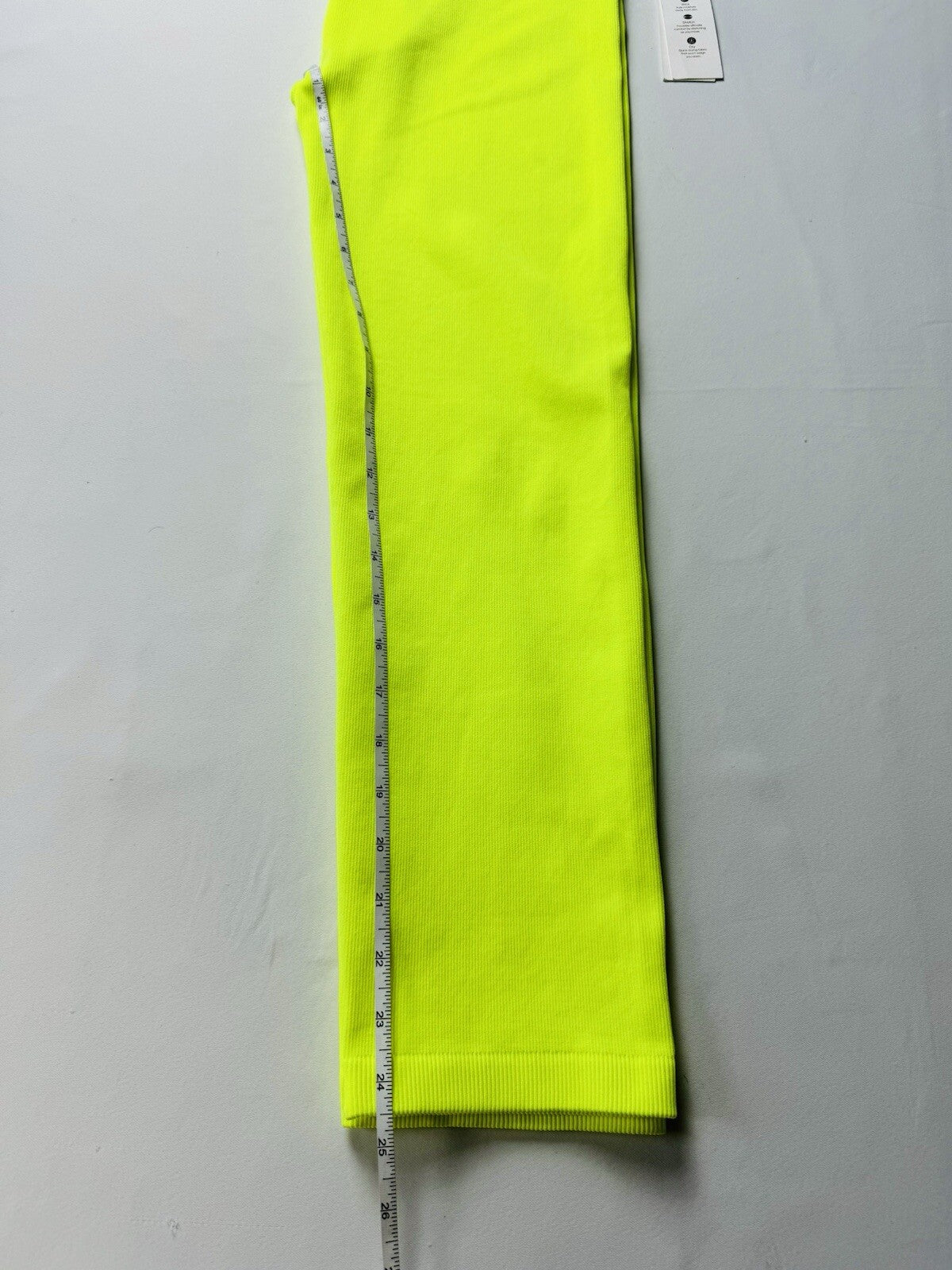 $69 Calvin Klein Performance Women’s Neon Leggings Sz XL.     (B.169)