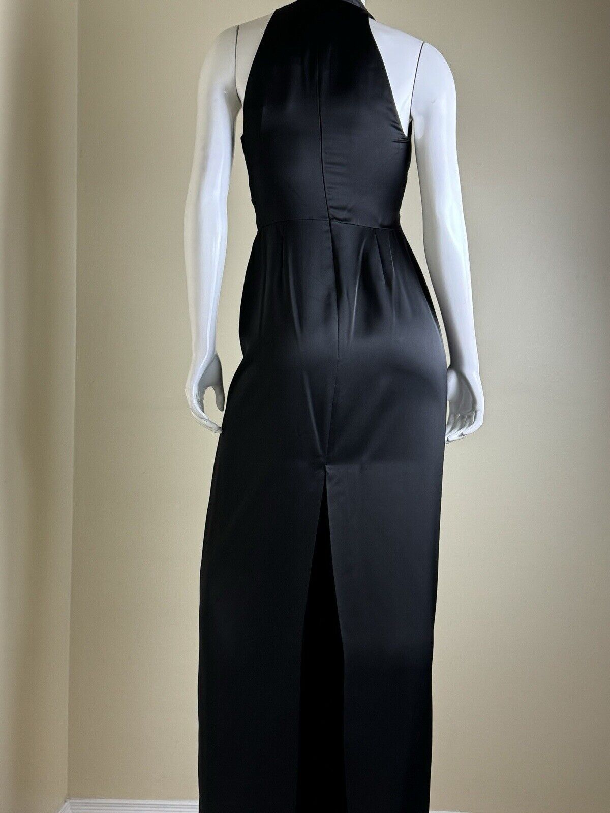 $295 Lauren Ralph Lauren Sleeveless Long Black Dress Size 2.    (B.18)