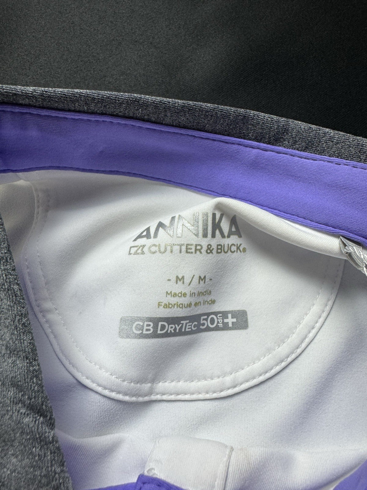 Annika Cutter and Buck Women’s Polo Shirt Size M      (B.153)