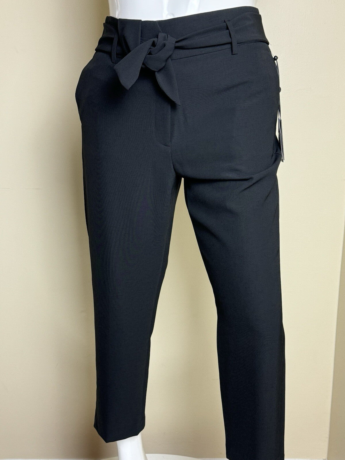 $99 DKNY Women's Black Belted Pants Sz 14  (B.94)