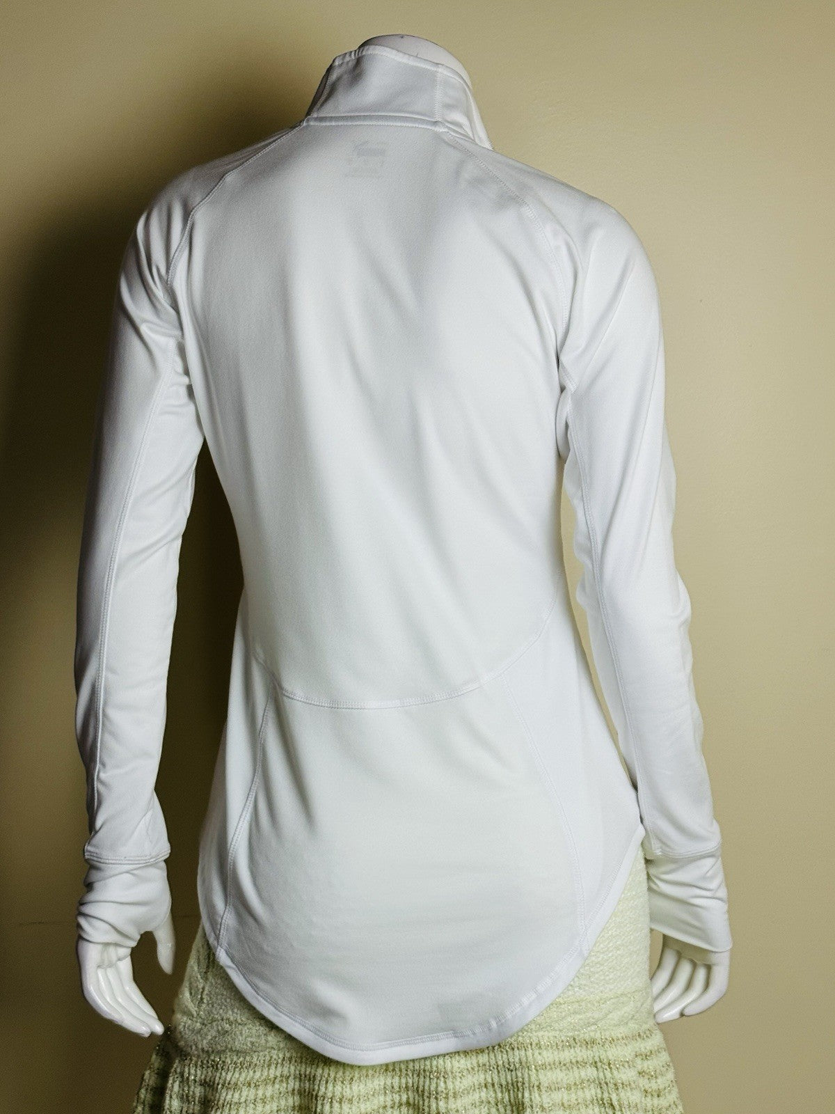 PUMA Women's Golf Sweatshirt Sz S.  (B.163)