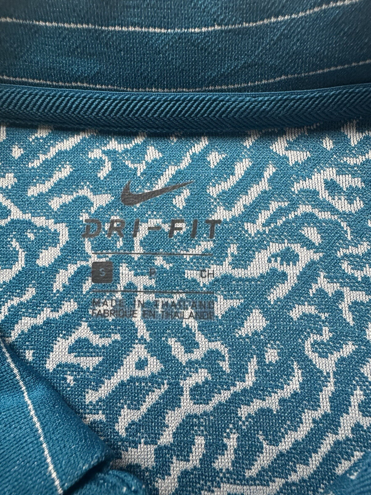 Nike Women’s Golf Sweatshirt Sz S (B.106)