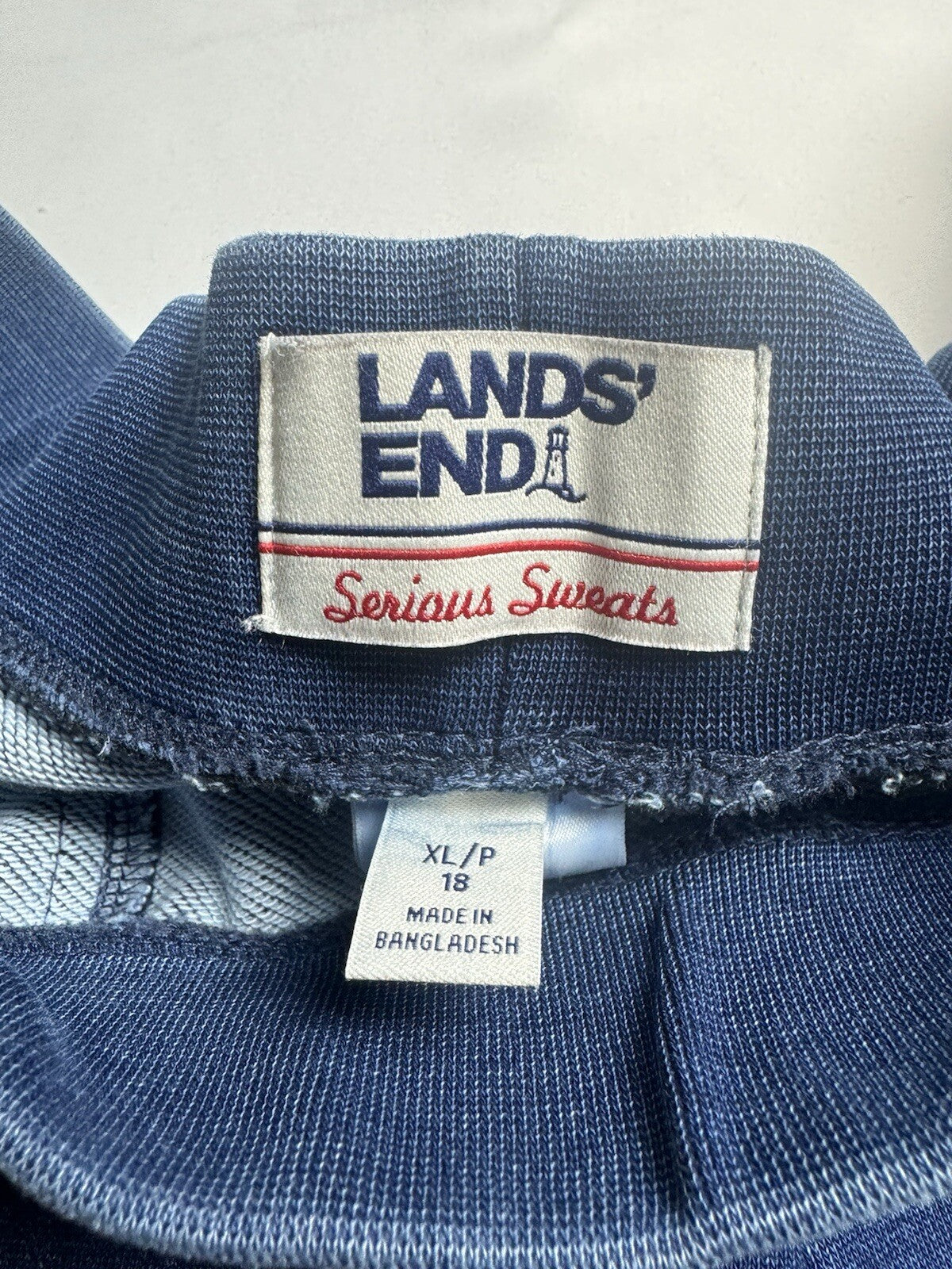 Lands End Women’s Athletic Pull On  Sweatpants Sz XL.  (B.101)