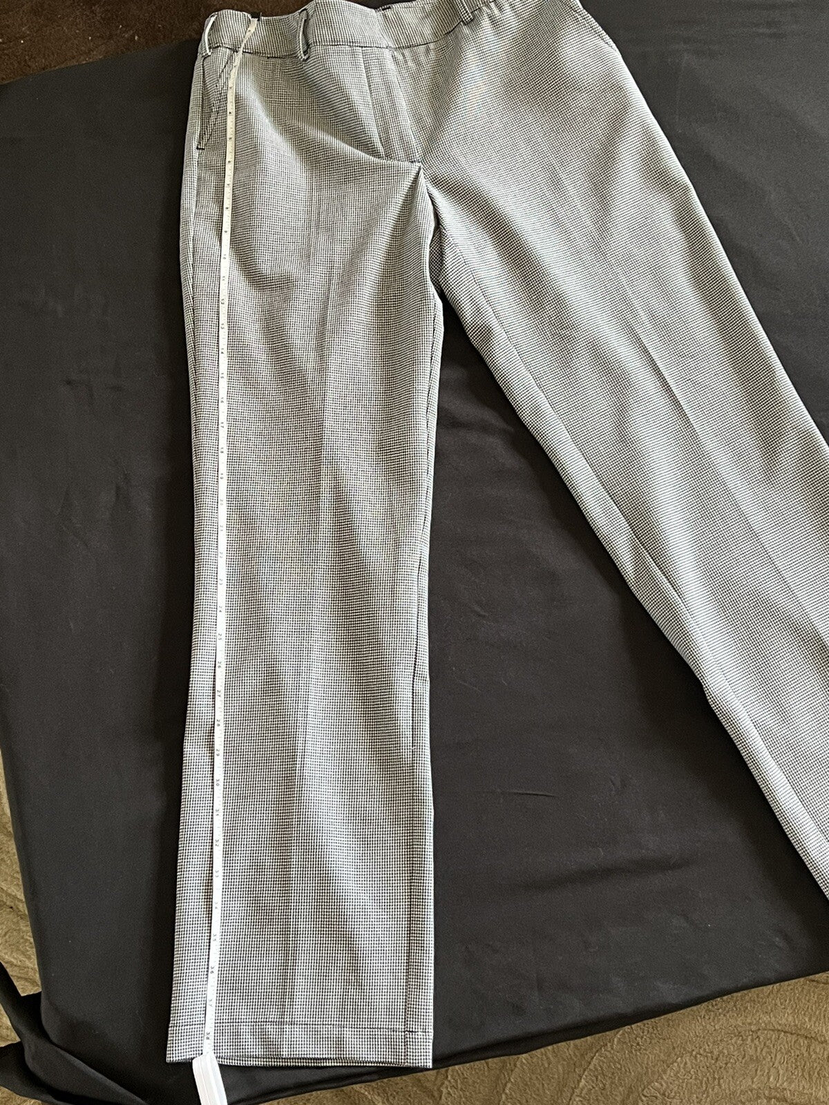 Lizzie Driver Women’s Houndstooth Golf Pants Sz 4 Black White Checks Pattern