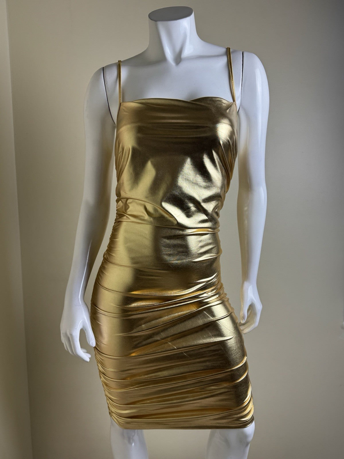Women's Metallic Gold Mini  Bodycon Dress Sz M. (B.160)