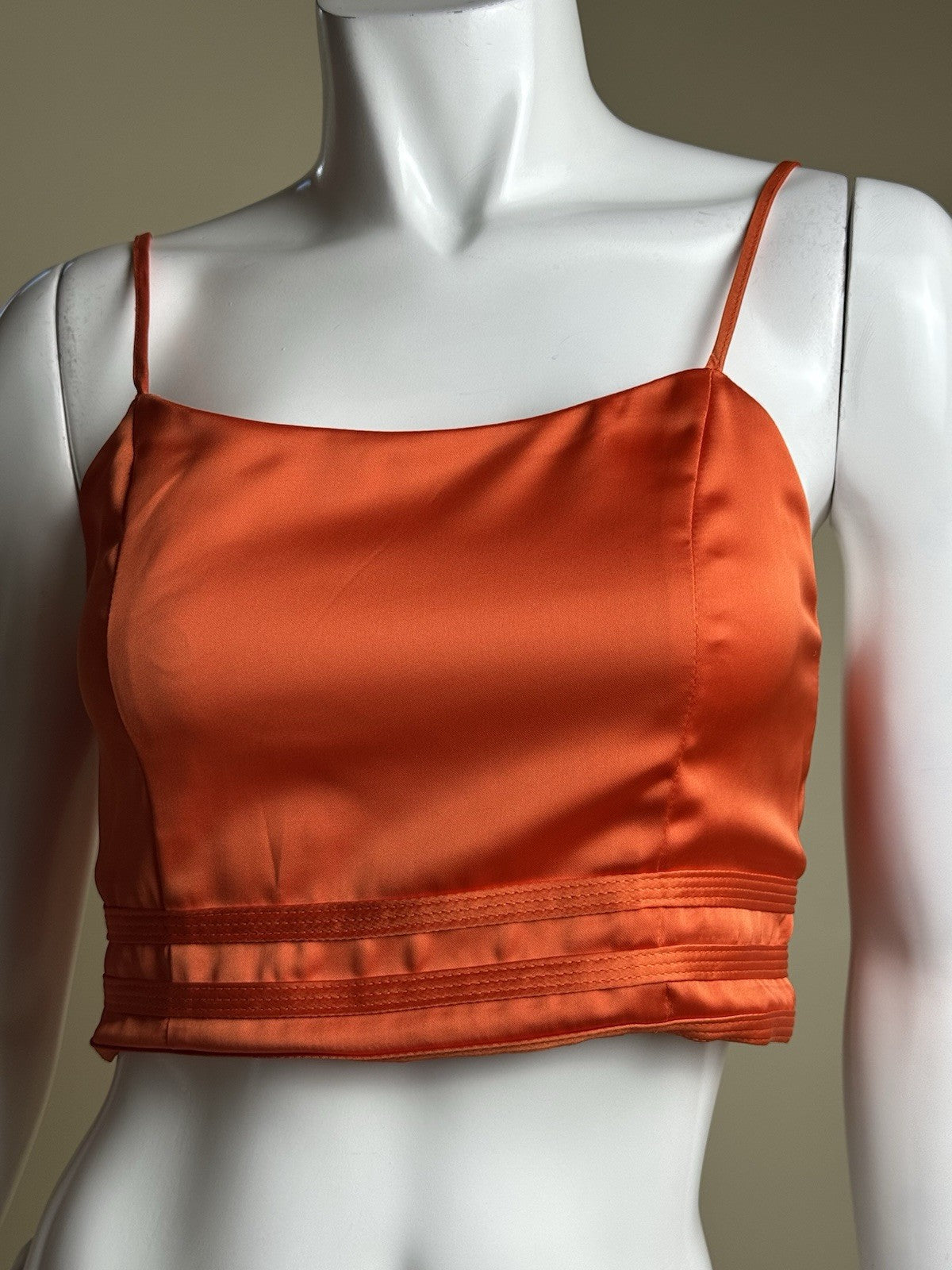 House of Harlow 1960 Crop Tank Top Size M.     (B.188)