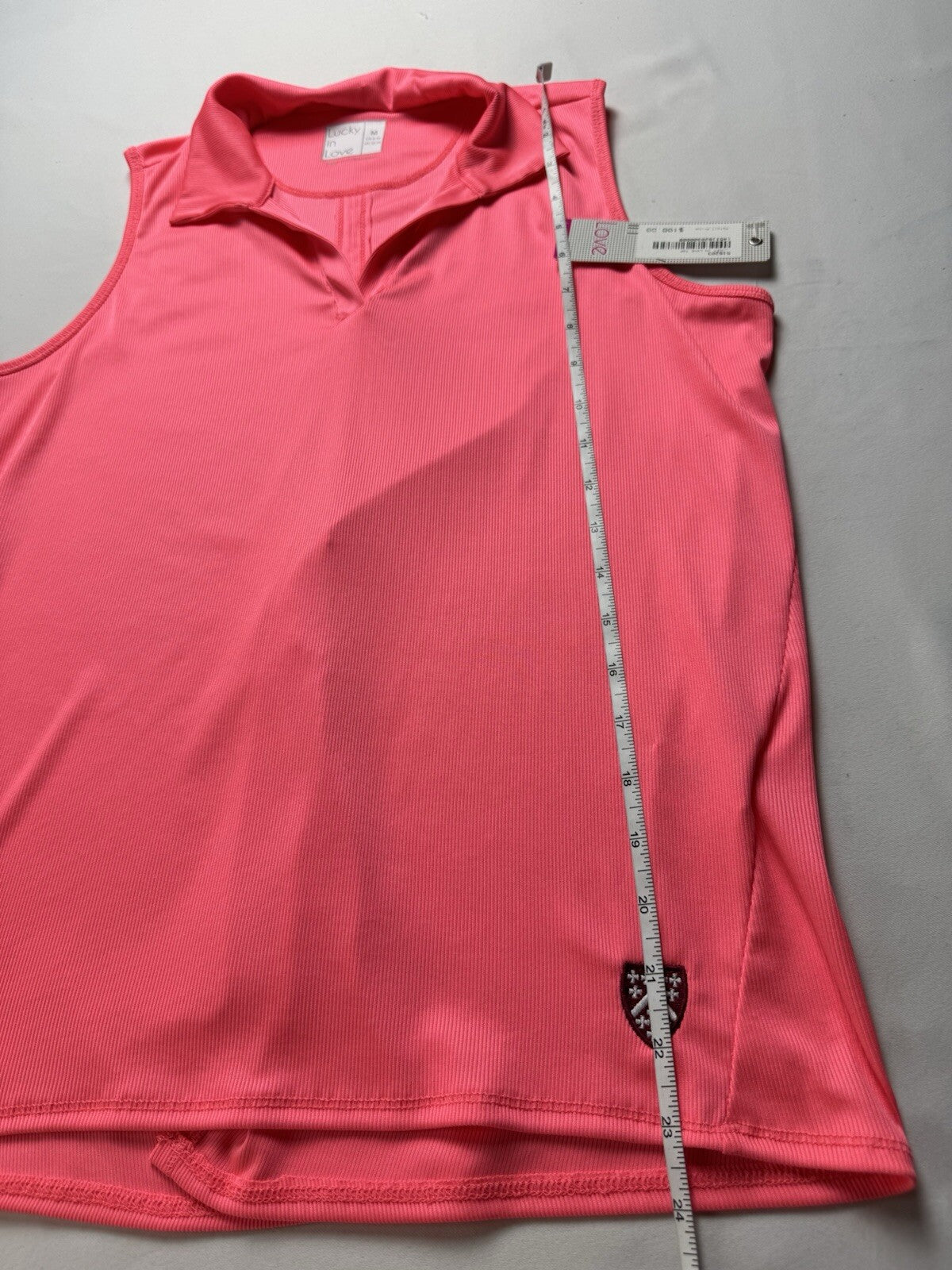 Lucky In Love Women’s Top Sleeveless Tennis Golf Shirt Sz M.     (B.141)