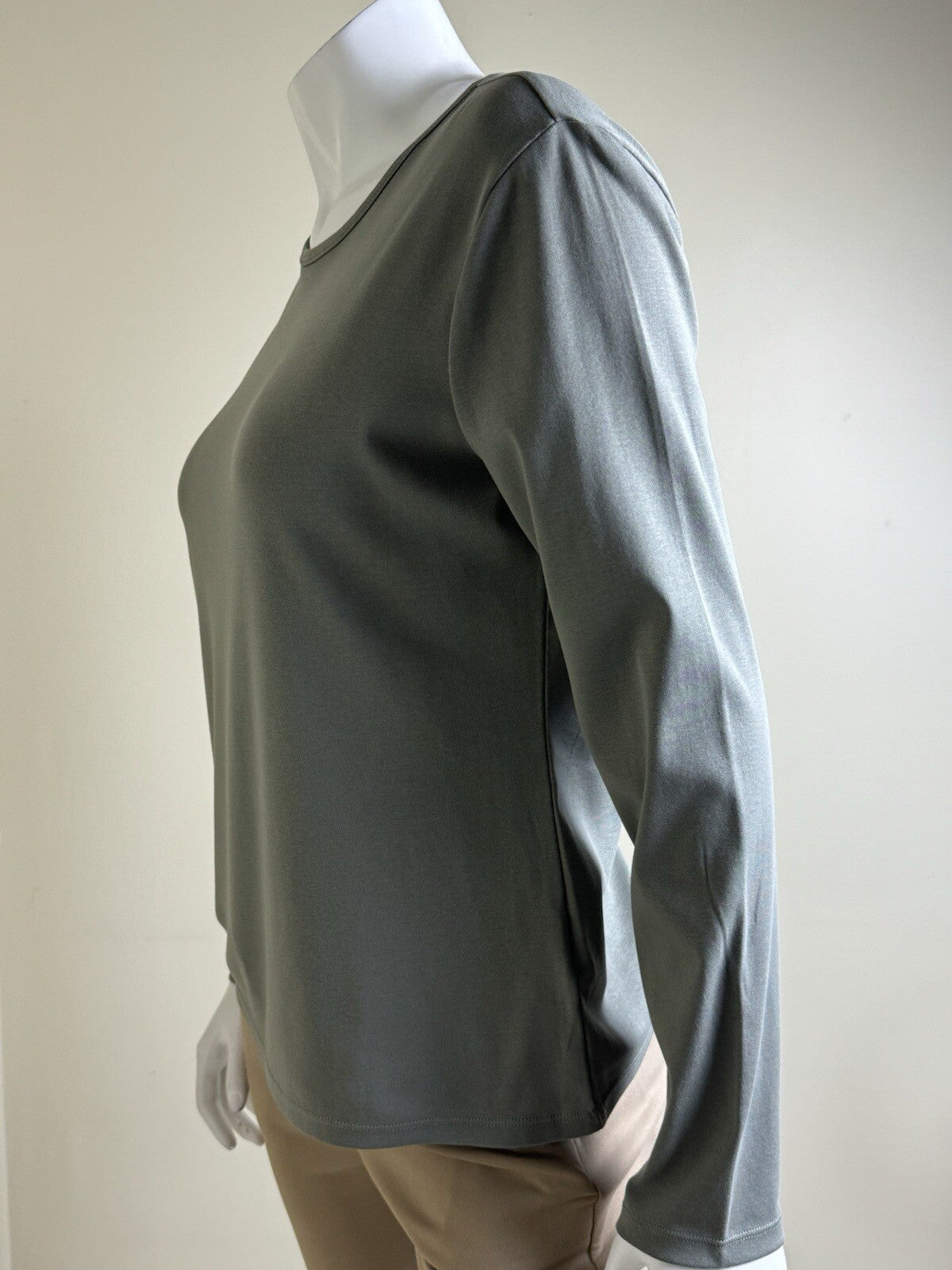 $59 Ralph Lauren Women’s Golf Sweatshirt Sz L. (B.115)