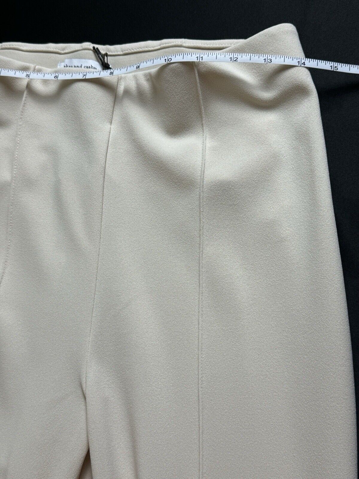 Cupcakes and Cashmere Beige stretch Pants Size S. (B.86)