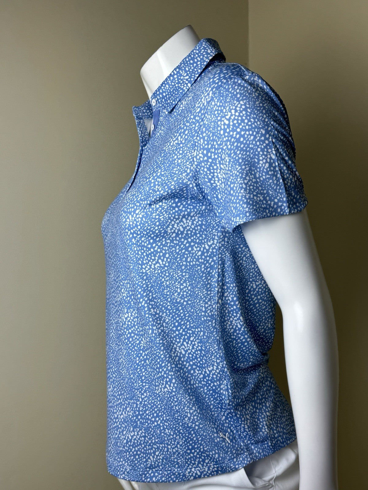 GG Blue Women's Golf Polo Shirt Sz S.     (B.162)