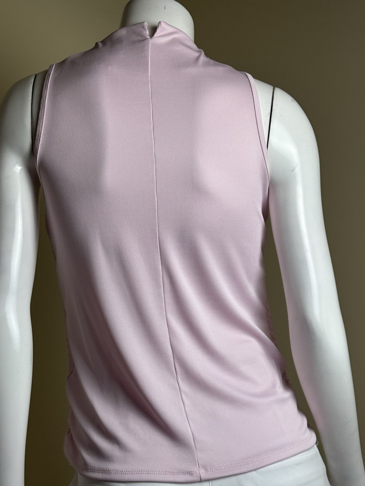 Lucky In Love Tech Performance Women’s Sleeveless Golf Shirt Sz S    (B.170)