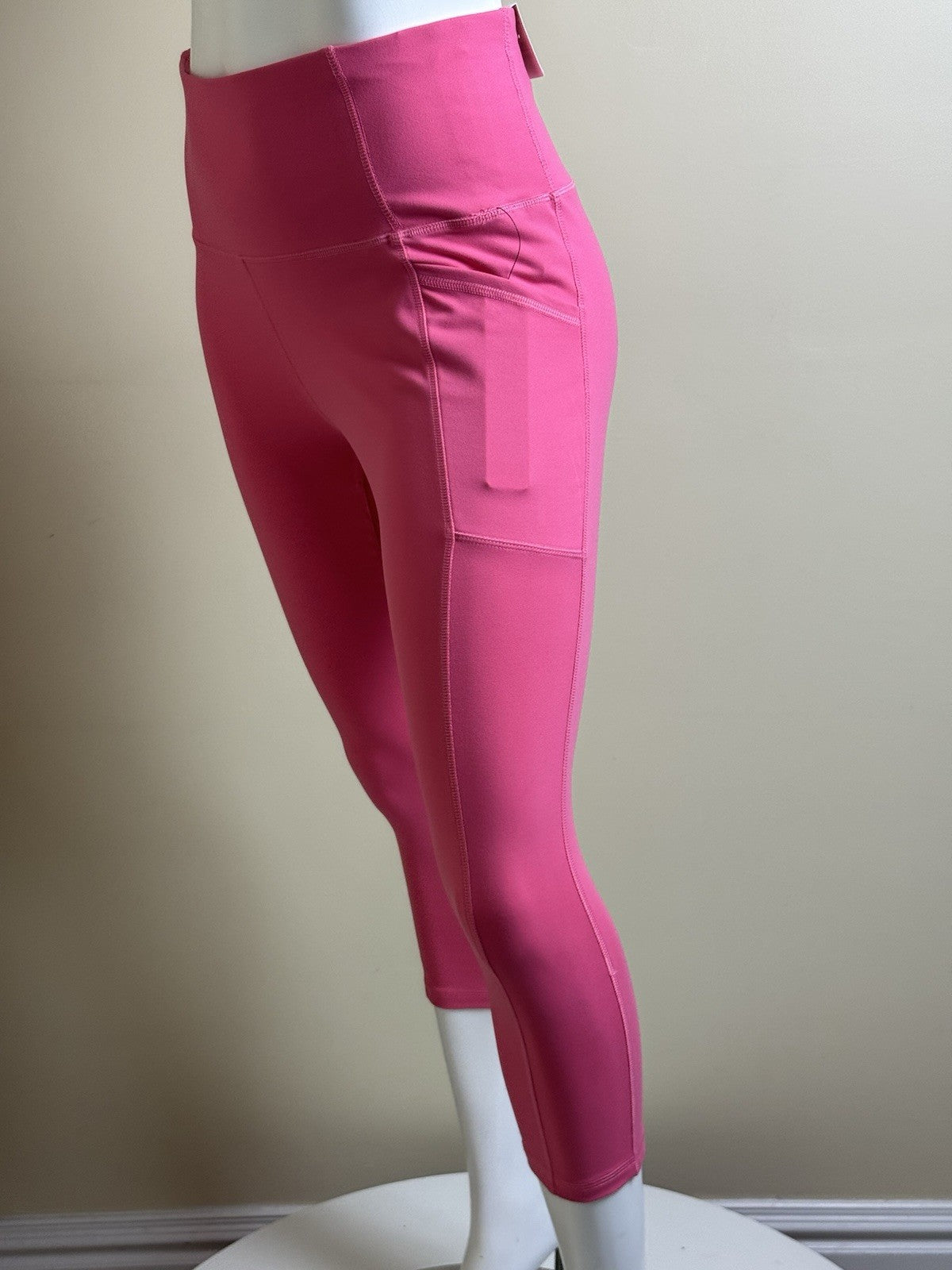 RBX Women's Athletic Leggings Stretch Pockets Sz M.  (B.157)