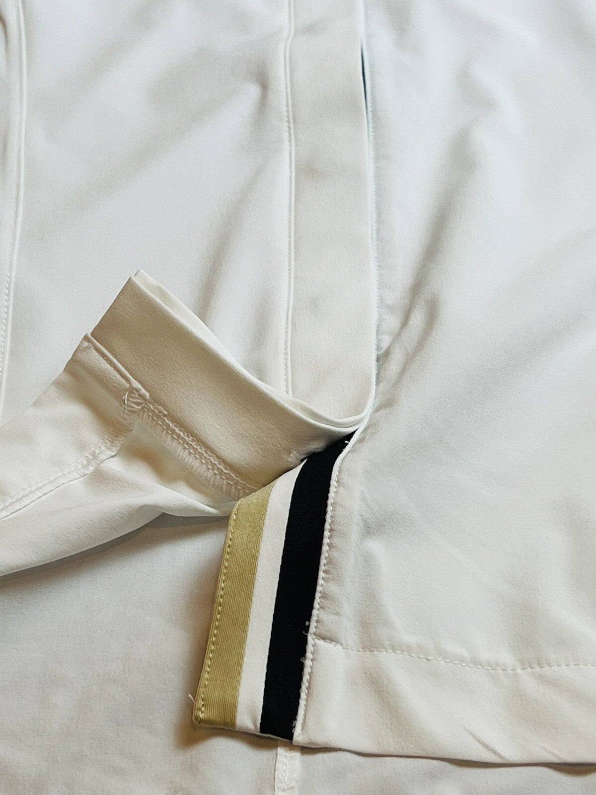 Tail Women's Golf Shirt White Short Sleeve Size S (B.13)