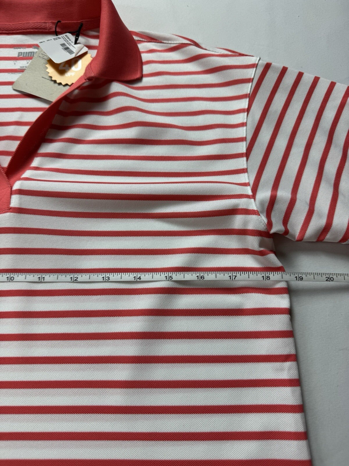 Puma Women’s Golf Shirt Sz S.   (B.130/5)