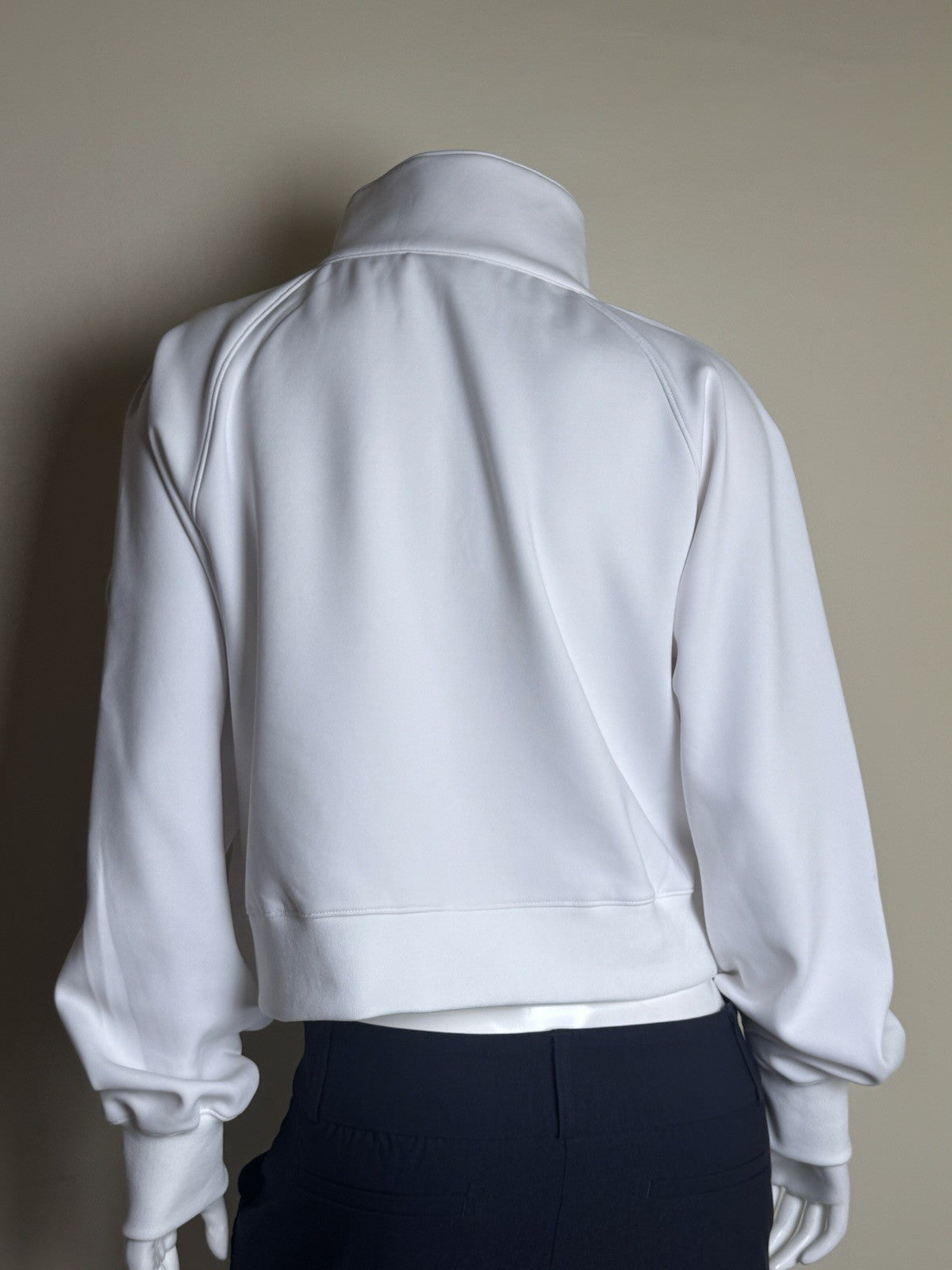 Smith & Quinn Sweater 1/4 Zip White Size L. (B.091)