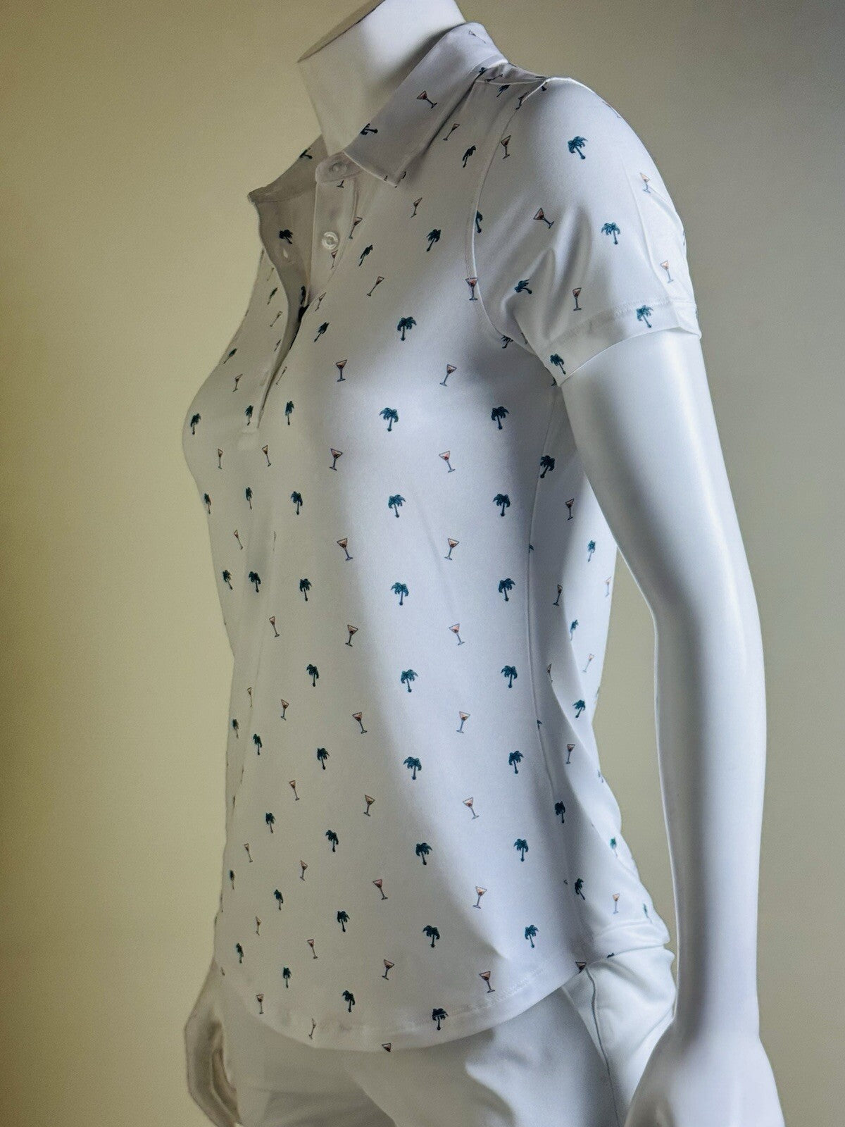 Straight Down Women's Martinis / Palms Print Golf shirt Sz S.  (B.134)