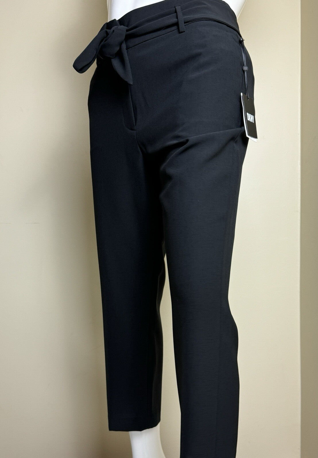 $99 DKNY Women's Black Belted Pants Sz 14  (B.94)